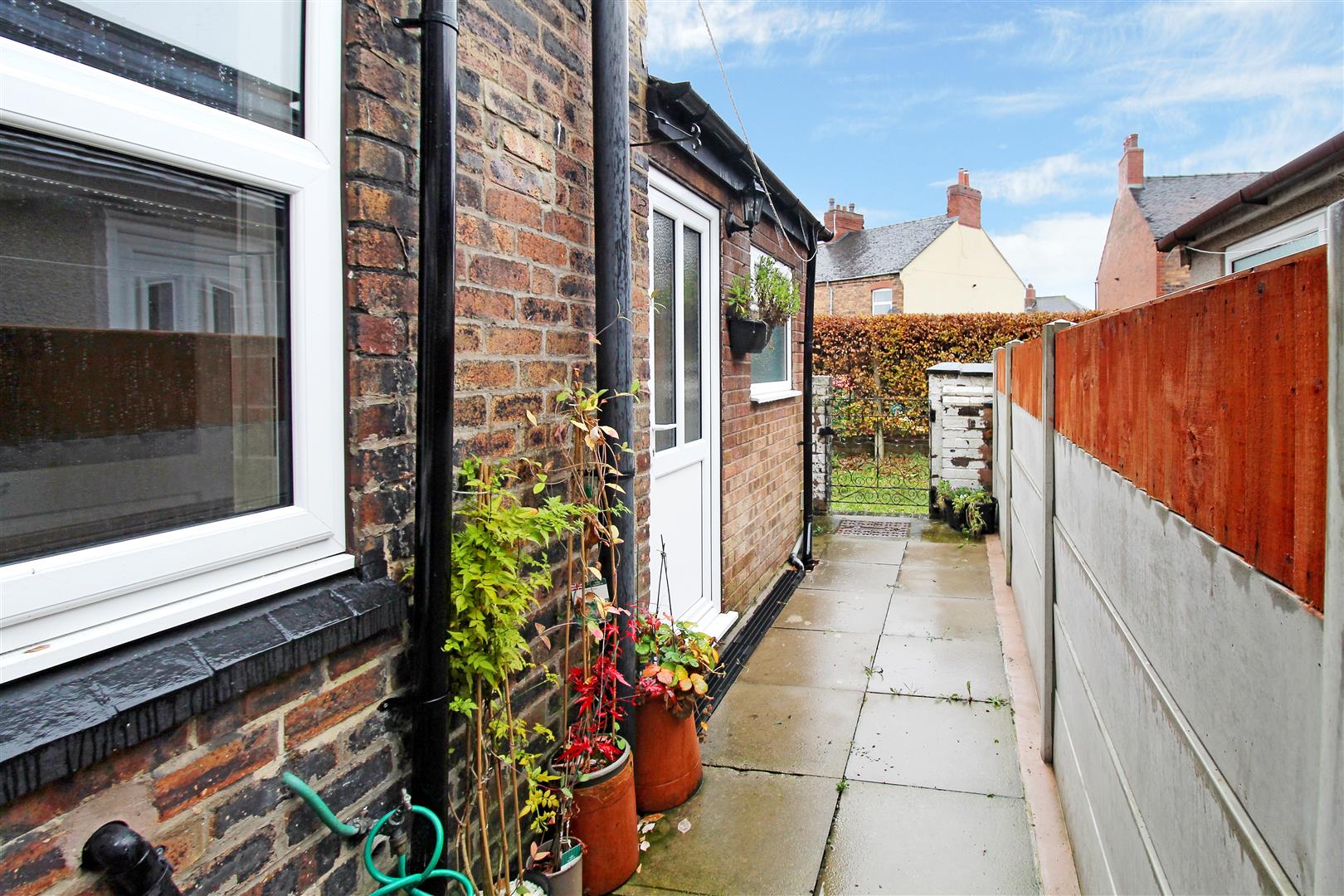 Lockwood Street, Baddeley Green, Stoke-On-Trent